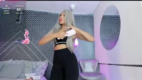 Snapshot of aleja_bloom chatting on 31, 5, 2026 aleja_bloom online show from 31, 5, 2026