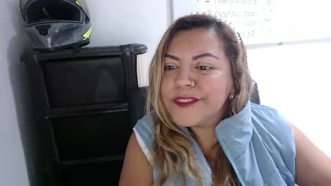 Snapshot of aleja_lollipop chatting on 29, 5, 2026 Aleja online show from 29, 5, 2026