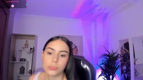 Alejandra online show from 12, 3, 2025