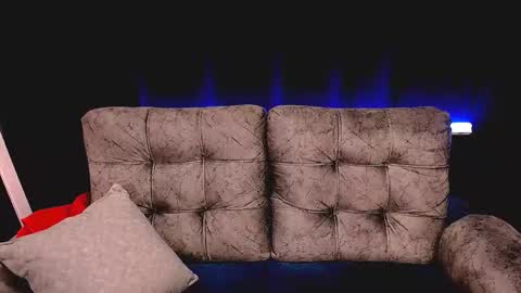 Aleja Harker  online show from 15, 12, 2025