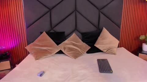 Snapshot of alejandra_vives chatting on 24, 1, 2025 Aleja online show from 24, 1, 2025