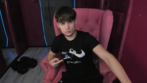 Alejandro online show from 26, 11, 2025