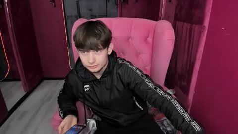 Alejandro online show from 2, 12, 2025