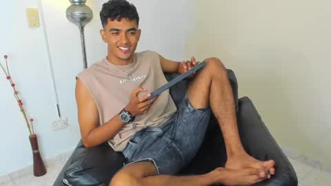 Alejandro williams online show from 8, 6, 2026