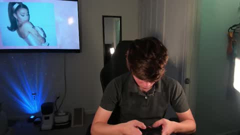 Snapshot of alejandroalvarez1613 chatting on 20, 11, 2025 Alex online show from 20, 11, 2025