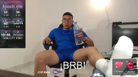 Snapshot of alejandrocock23 chatting on 8, 5, 2026 alejandrocock online show from 8, 5, 2026