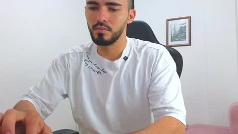 Snapshot of alejandroo_7 chatting on 30, 1, 2025 alejandroo_7 online show from 30, 1, 2025