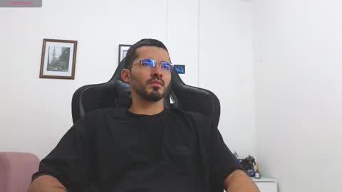 Snapshot of alejandroo_7 chatting on 5, 12, 2025 alejandroo_7 online show from 5, 12, 2025