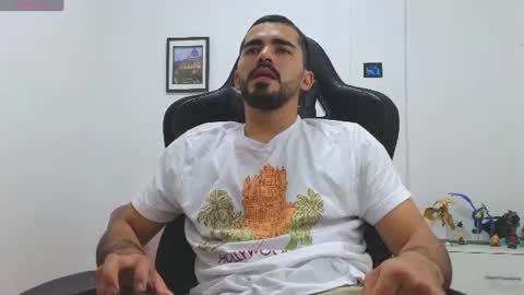 Snapshot of alejandroo_7 chatting on 2, 7, 2026 alejandroo_7 online show from 2, 7, 2026