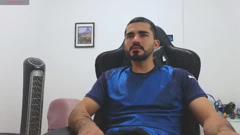 Snapshot of alejandroo_7 chatting on 3, 7, 2026 alejandroo_7 online show from 3, 7, 2026