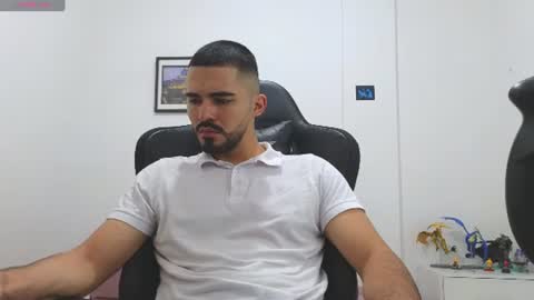 Snapshot of alejandroo_7 chatting on 8, 7, 2026 alejandroo_7 online show from 8, 7, 2026