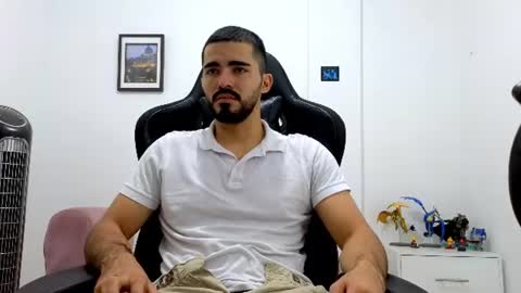 Snapshot of alejandroo_7 chatting on 17, 7, 2026 alejandroo_7 online show from 17, 7, 2026