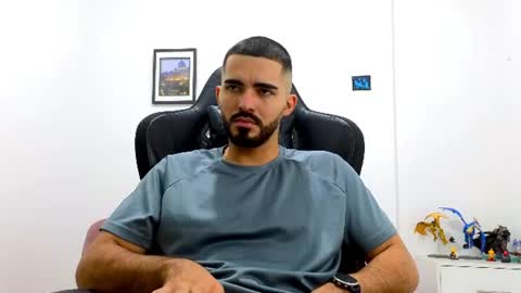 Snapshot of alejandroo_7 chatting on 23, 7, 2026 alejandroo_7 online show from 23, 7, 2026