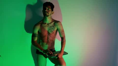 Snapshot of alejandrostorm chatting on 14, 2, 2025 Alejo online show from 14, 2, 2025