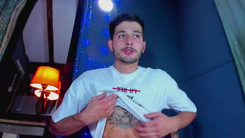 alejo_323__ online show from 15, 1, 2025