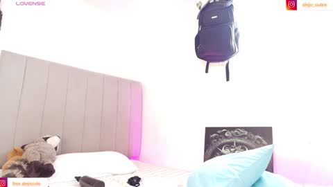 alejo_cute online show from 6, 2, 2025