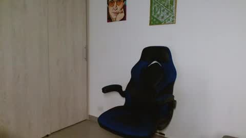 Snapshot of alejo_hot23 chatting on 17, 2, 2026 David online show from 17, 2, 2026