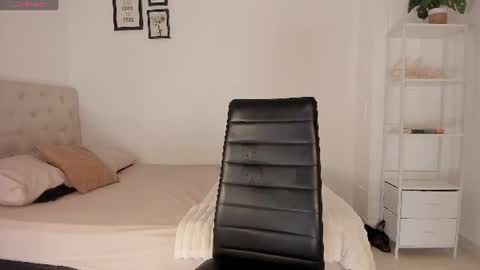 Snapshot of alesay_dreams chatting on 20, 6, 2026 Alesay online show from 20, 6, 2026