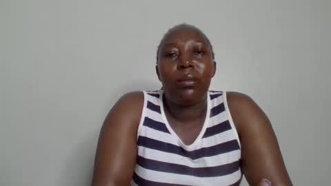 Snapshot of alesha_ chatting on 2, 12, 2025 Noreen Kennth and Emilly online show from 2, 12, 2025