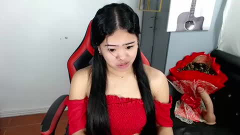 alesha_vibe_me online show from 10, 7, 2026