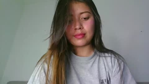 QUEEN OFF MILk  IM BACK  15 NOV online show from 5, 10, 2025