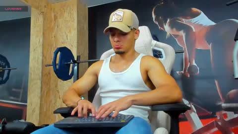 Snapshot of aless_king chatting on 12, 3, 2025 Alessandro King online show from 12, 3, 2025