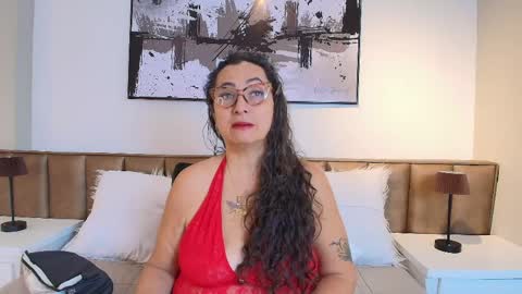 Snapshot of alessandraleroy chatting on 14, 5, 2026 Alessandra online show from 14, 5, 2026