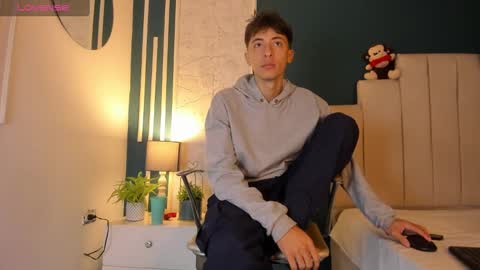 Alessandro Dybala online show from 31, 1, 2025