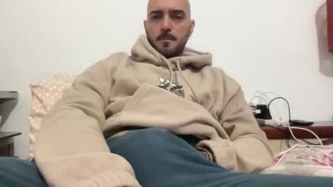 alessandromori91 online show from 9, 1, 2026