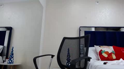 ALESSIA online show from 6, 12, 2024