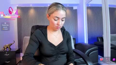 Snapshot of alessia_taylorr chatting on 18, 12, 2025 Alessia Everyday From 0530 to 1430 Col Time online show from 18, 12, 2025