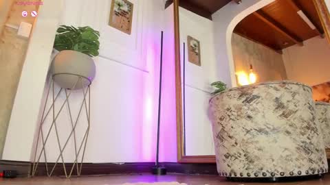 Alessia online show from 26, 2, 2025