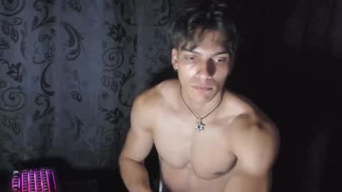Snapshot of alessio_vale chatting on 1, 6, 2026 alessio Vale online show from 1, 6, 2026