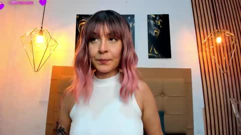Snapshot of alesziarose chatting on 17, 9, 2025 Aleszia online show from 17, 9, 2025