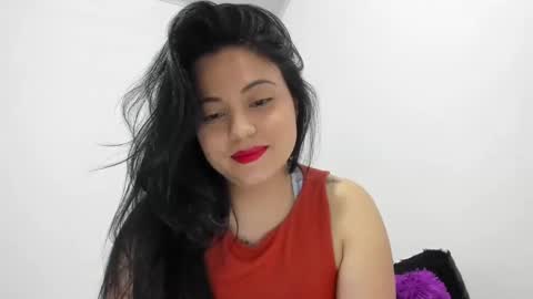 Snapshot of aleteacher chatting on 5, 1, 2025 Alejandra online show from 5, 1, 2025