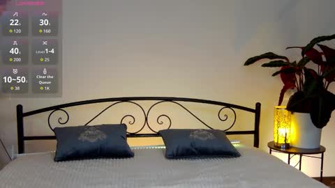 Emi online show from 15, 9, 2025