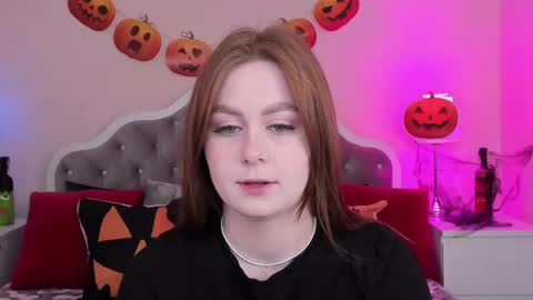 Snapshot of alettablacck chatting on 21, 10, 2025 alettablacck online show from 21, 10, 2025