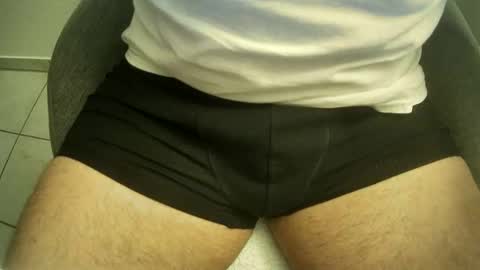 Snapshot of alex34nrw chatting on 15, 11, 2025 Alex online show from 15, 11, 2025