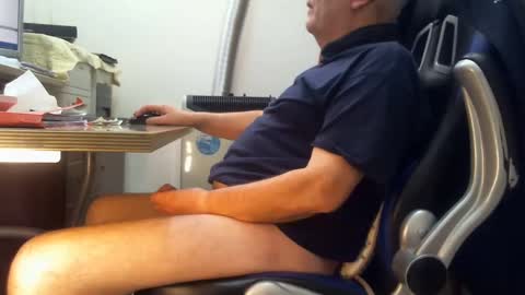 alex47100 online show from 24, 1, 2025