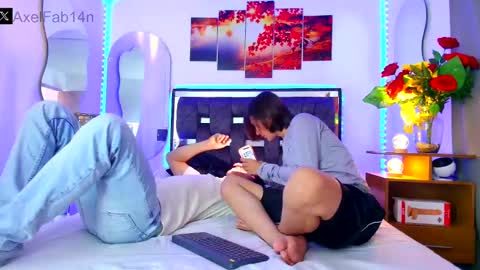 sneider online show from 27, 1, 2025