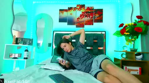 sneider online show from 29, 1, 2025