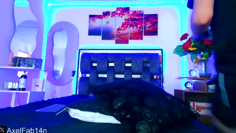 sneider online show from 5, 2, 2025