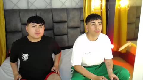 mike y alex online show from 13, 11, 2025