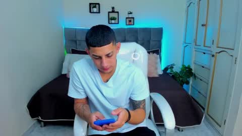 alex online show from 24, 1, 2025