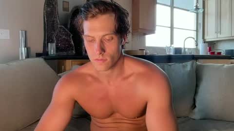 Alex Stone online show from 10, 7, 2026
