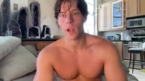 Alex Stone online show from 19, 7, 2026