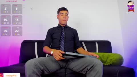 i am Alex online show from 13, 1, 2025