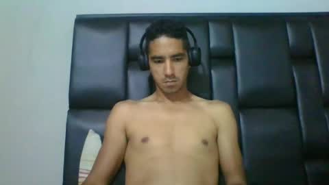 alex_m1992 online show from 16, 6, 2026