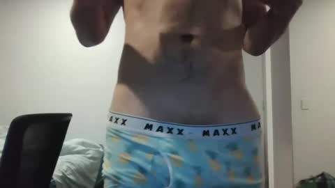 Snapshot of alex_malaka2005 chatting on 5, 12, 2024 Alex online show from 5, 12, 2024