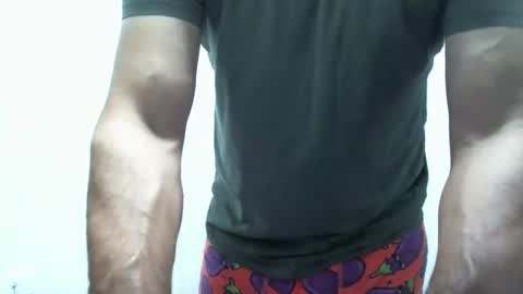 Snapshot of alex_malaka2005 chatting on 4, 2, 2026 Alex online show from 4, 2, 2026